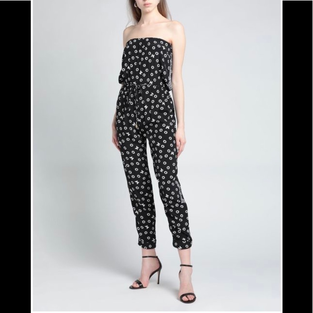 22 MAGGIO Women's Black Jumpsuit